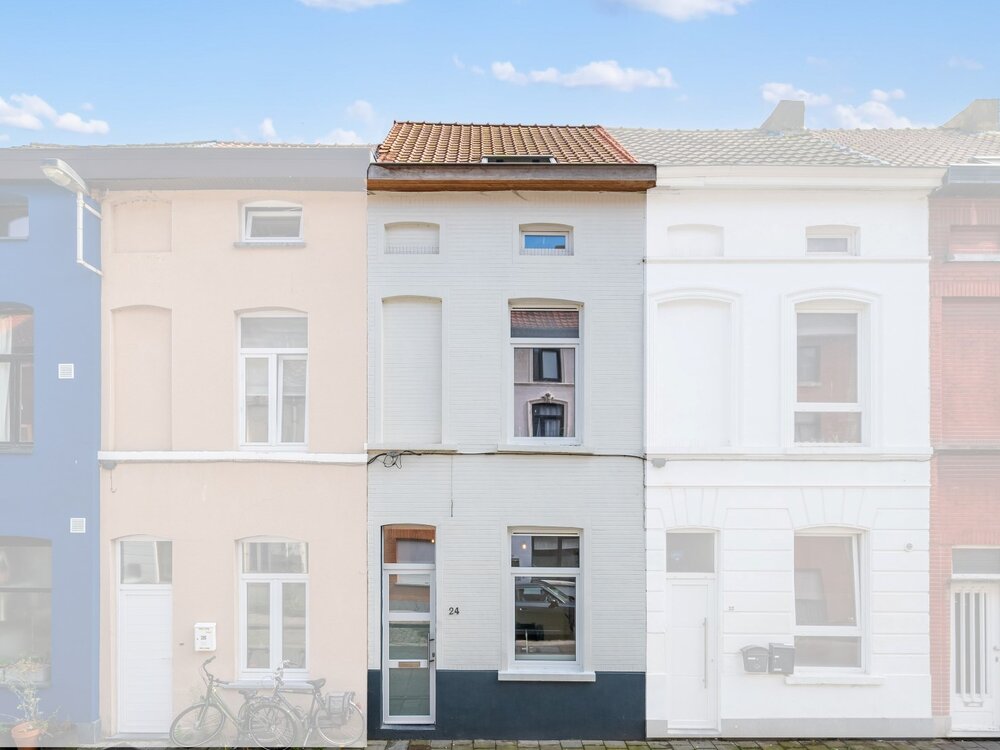 Gerenoveerde woning met stadskoer nabij centrum Gent Gerenoveerde woning met stadskoer nabij centrum Gent
