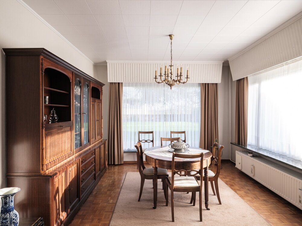 op-te-frissen-woning-op-ruim-perceel-optie-7500m2-grond-08563297_9.jpg