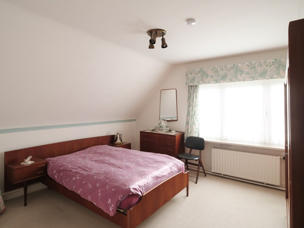 op-te-frissen-woning-op-ruim-perceel-optie-7500m2-grond-08563297_21.jpg