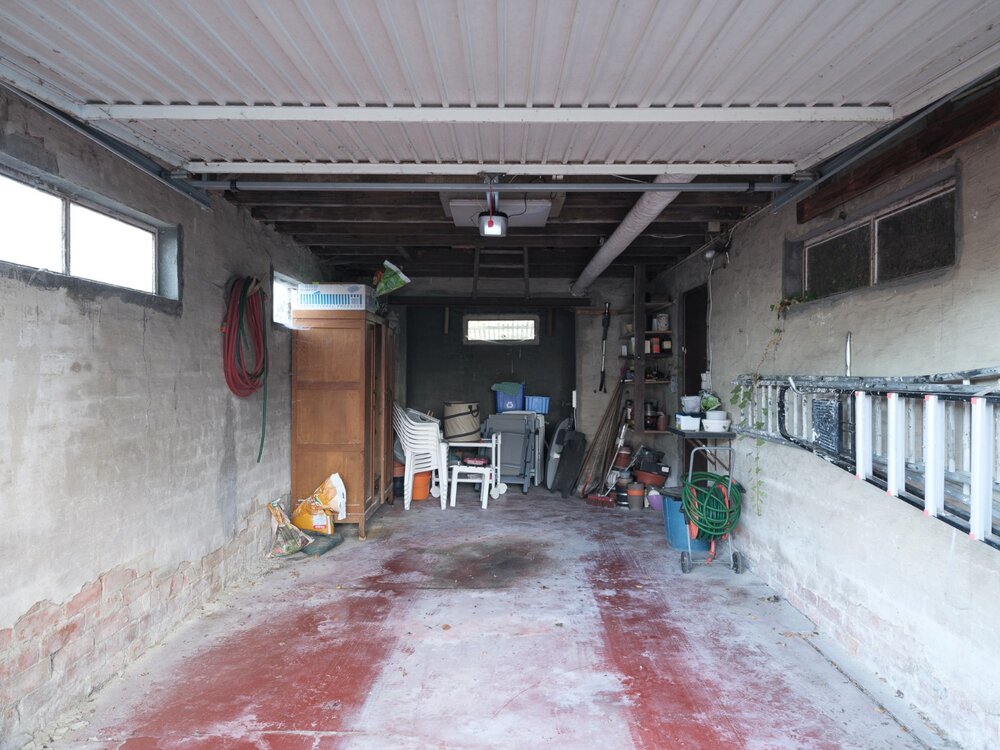 op-te-frissen-woning-op-ruim-perceel-optie-7500m2-grond-08563297_24.jpg