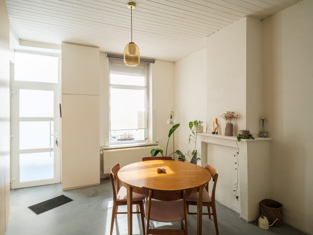 instapklare-rijwoning-in-gent-met-charmante-koer-08582183_5.jpg