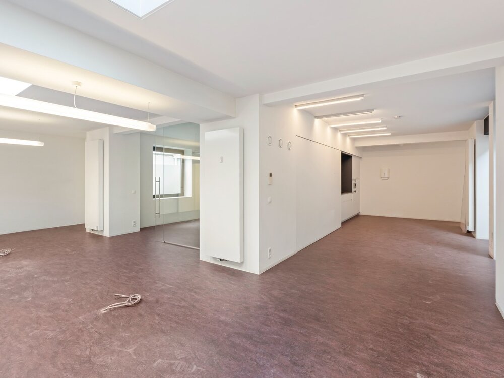gelijkvloers-kantoor-met-uitstekende-bereikbaarheid-in-gent-08586150_12.jpg