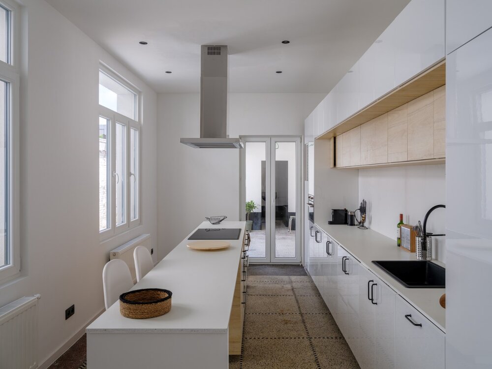gerenoveerde-opbrengsteigendom-met-6-hoogwaardige-kamers-in-gent-08598245_5.jpg