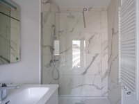 gerenoveerde-opbrengsteigendom-met-6-hoogwaardige-kamers-in-gent-thumbnail-08598245_11.jpg