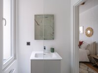 gerenoveerde-opbrengsteigendom-met-6-hoogwaardige-kamers-in-gent-thumbnail-08598245_26.jpg
