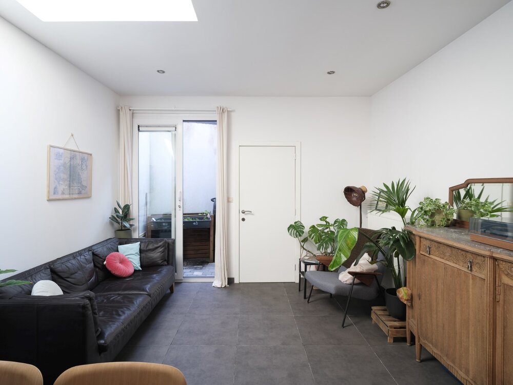 charmante-gerenoveerde-rijwoning-met-zonneterras-in-gentbrugge-08601415_2.jpg