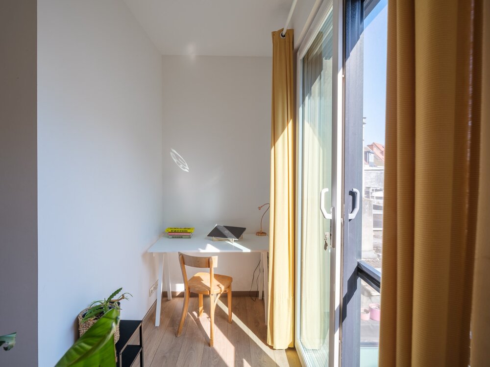 charmante-gerenoveerde-rijwoning-met-zonneterras-in-gentbrugge-08601415_9.jpg