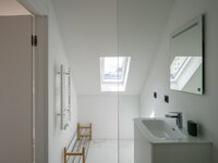 statige-en-volledig-gerenoveerde-herenwoning-met-6-slaapkamers-en-6-badkamers-in-gent-thumbnail-08645419_18.jpg