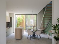 luxueus-gerenoveerde-rijwoning-met-stijlvolle-groene-patio-in-gentbrugge-thumbnail-08719698_1.jpg