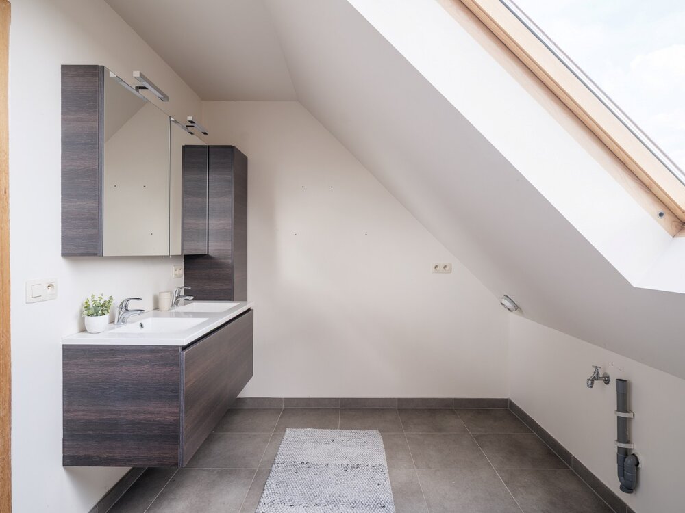 licht-en-ruim-appartement-met-terras-in-hartje-astene-08731079_10.jpg
