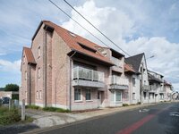 licht-en-ruim-appartement-met-terras-in-hartje-astene-thumbnail-08731079_12.jpg