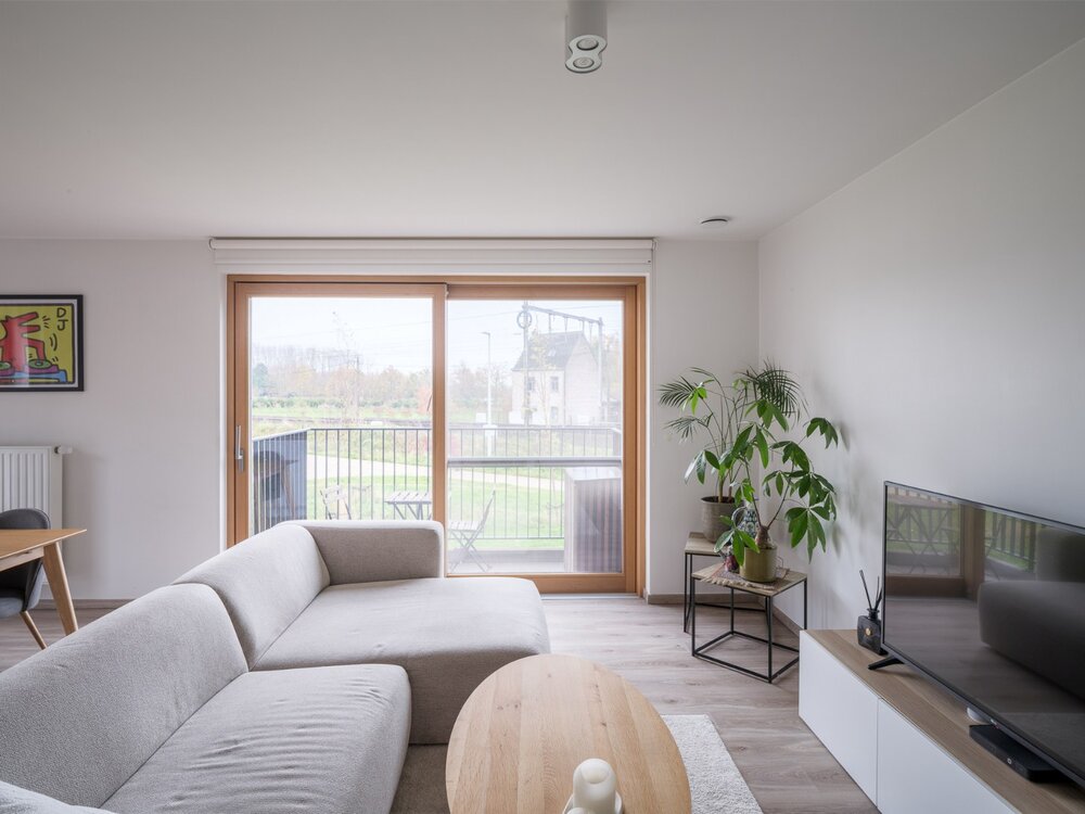 lichtrijk-en-hedendaags-appartement-in-wetteren-08810290_7.jpg