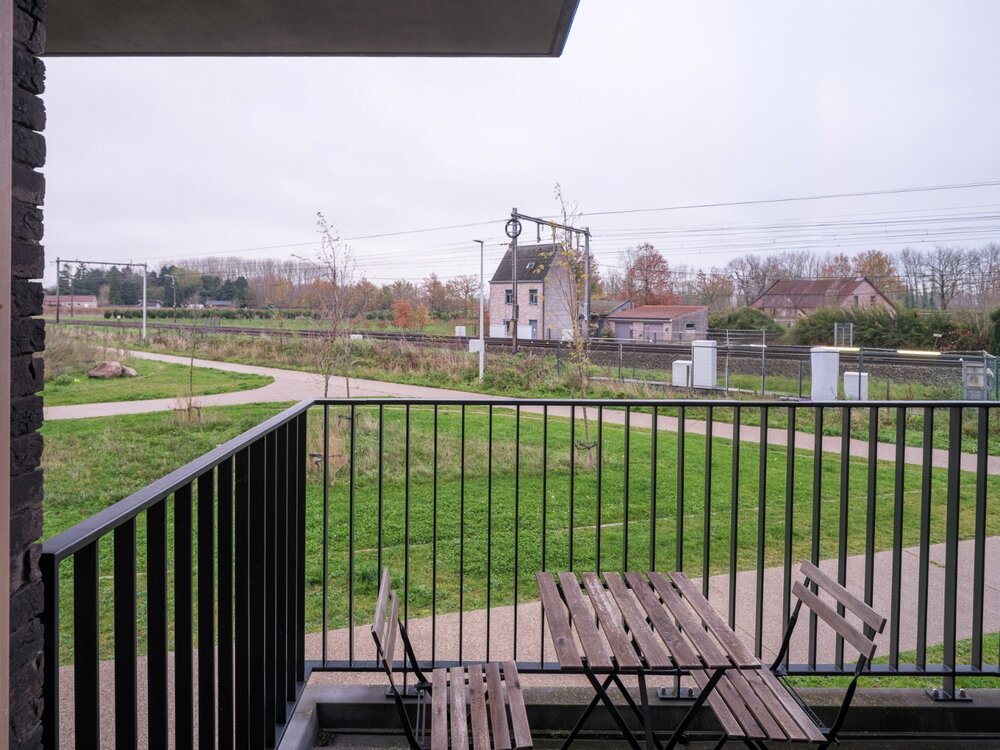 lichtrijk-en-hedendaags-appartement-in-wetteren-08810290_9.jpg