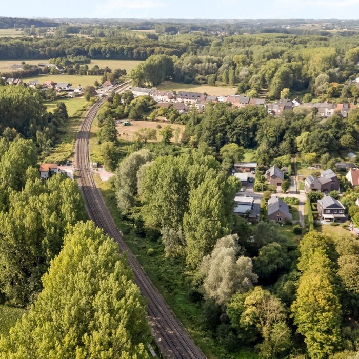 08841556_6.jpg 08841556_6.jpg