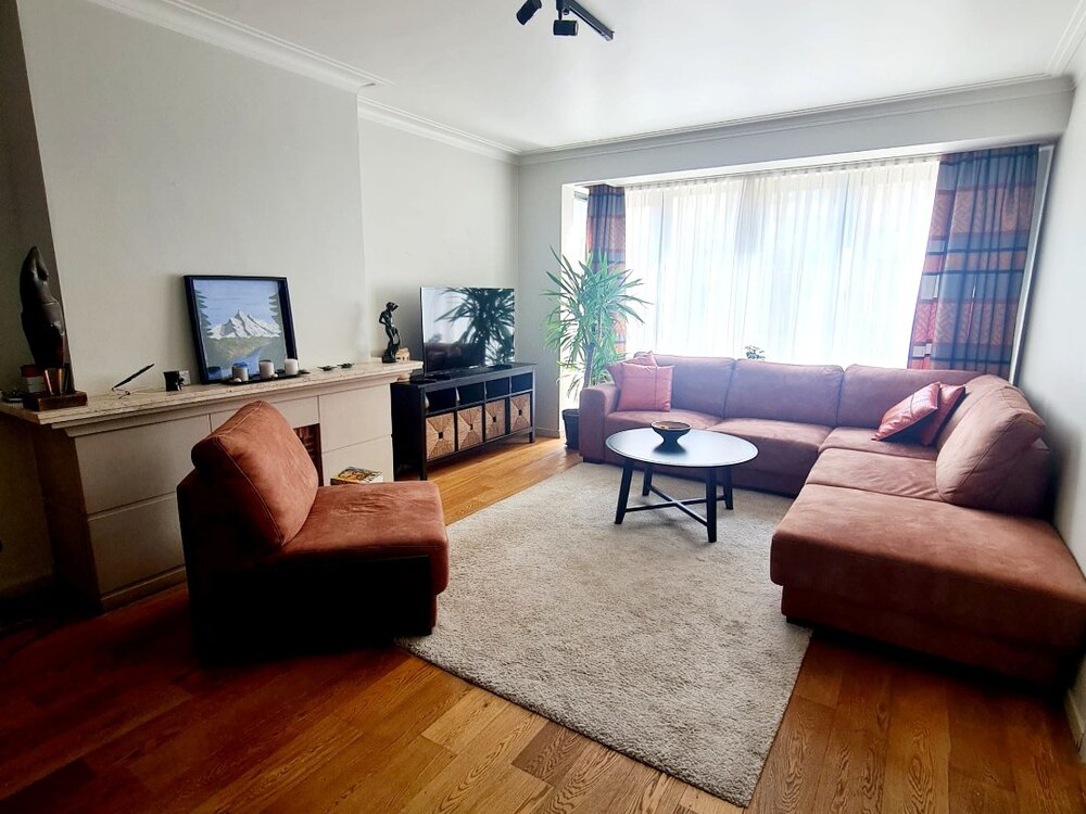 instapklaar appartement op een vlot bereikbare locatie in Gent instapklaar appartement op een vlot bereikbare locatie in Gent