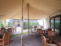 karaktervolle-horecazaak-met-feestzaal-en-woonst-in-het-hart-van-merendree-thumbnail-08866057_11.jpg