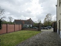 karaktervolle-burgerwoning-met-stadstuin-op-het-dorpsplein-van-zwijnaarde-thumbnail-08918550_21.jpg