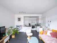 gezellig-eenslaapkamerappartement-met-terras-aan-dok-noord-in-gent-thumbnail-08923453_2.jpg