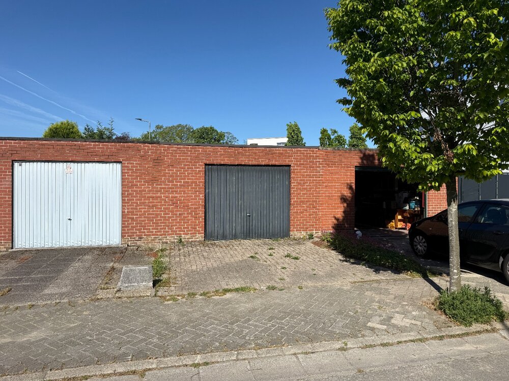 ruime-garagebox-in-wondelgem-08939589_4.jpg