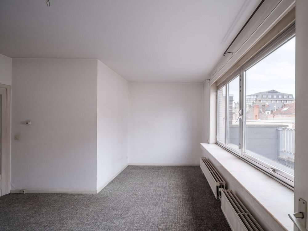 exclusief-dakappartement-met-twee-terrassen-in-hartje-gent-08959381_5.jpg