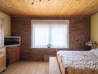 huis-met-vier-slaapkamers-en-stadskoer-in-ledeberg-thumbnail-08969217_9.jpg