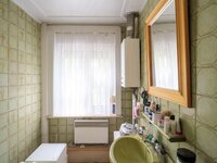 huis-met-vier-slaapkamers-en-stadskoer-in-ledeberg-thumbnail-08969217_11.jpg
