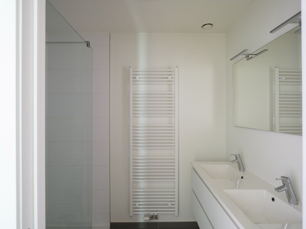 recent-appartement-met-twee-slaapkamers-en-ruim-terras-08988037_9.jpg