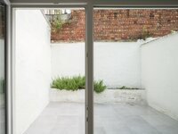charmante-lichtrijke-gerenoveerde-rijwoning-te-huur-in-gent-thumbnail-09024848_3.jpg