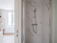 charmante-lichtrijke-gerenoveerde-rijwoning-te-huur-in-gent-thumbnail-09024848_8.jpg
