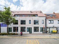 lichtrijk-assistentieappartement-in-evergem-thumbnail-09029611_1.jpg