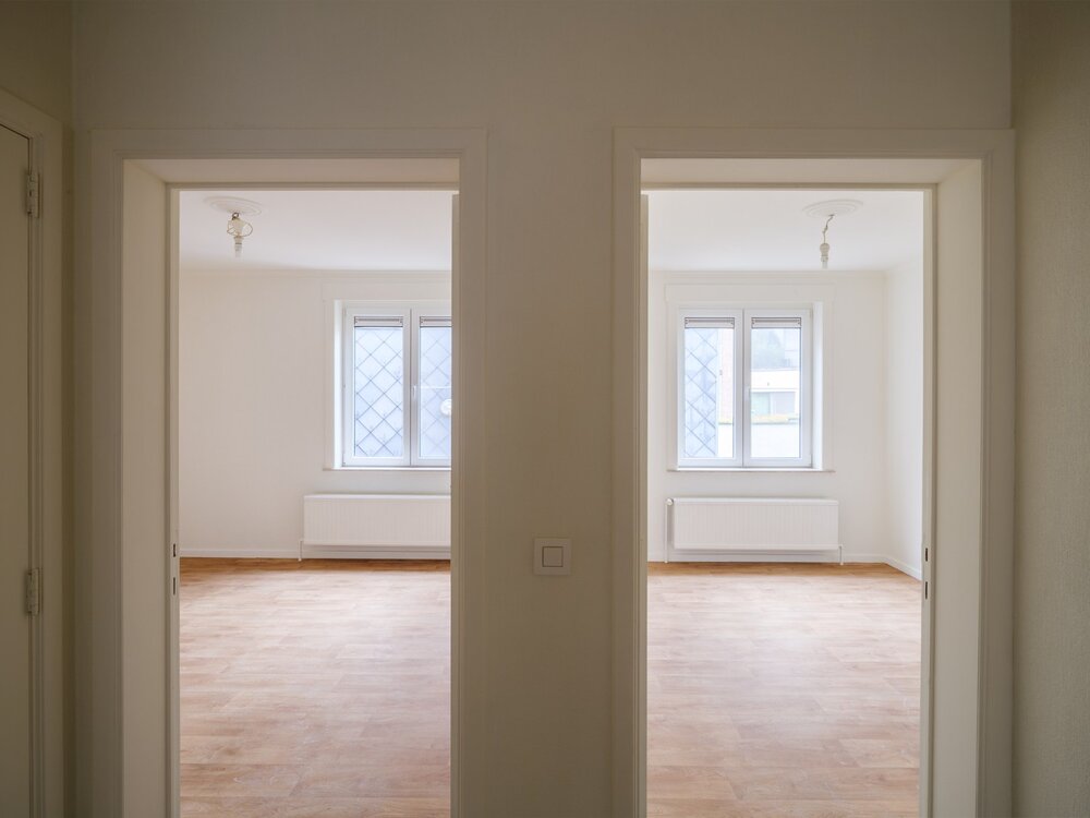stijlvol-gerenoveerd-lichtrijk-tweeslaapkamerappartement-09033563_7.jpg