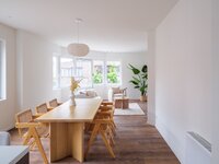 lichtrijk-hoekappartement-met-twee-slaapkamers-nabij-gent-sint-pieters-thumbnail-09046891_3.jpg