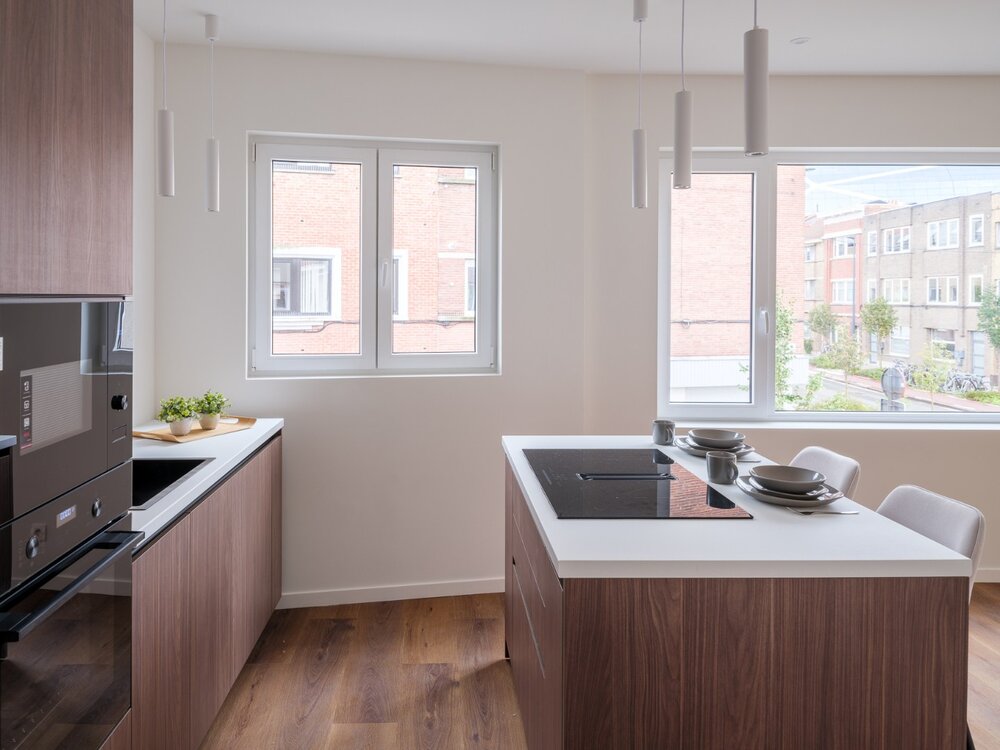 lichtrijk-hoekappartement-met-twee-slaapkamers-nabij-gent-sint-pieters-09046891_7.jpg