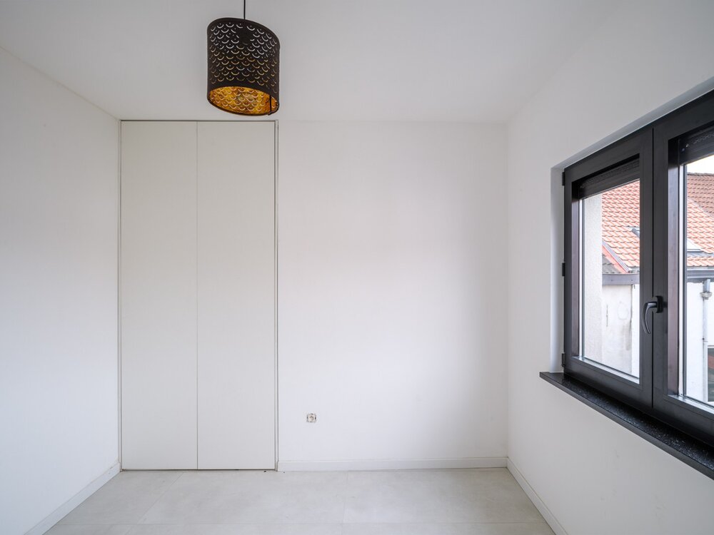 instapklaar-huis-met-drie-slaapkamers-in-het-gentse-08944620_9.jpg