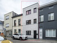 instapklaar-huis-met-drie-slaapkamers-in-het-gentse-thumbnail-08944620_11.jpg