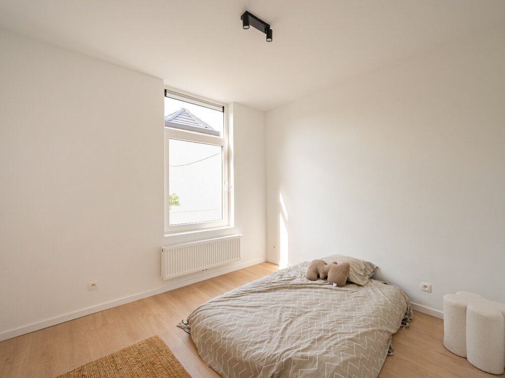 gerenoveerde-stadswoning-met-twee-slaapkamers-08986634_7.jpg