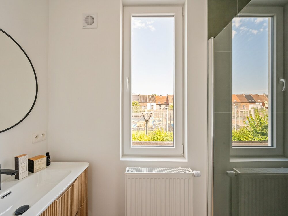 gerenoveerde-stadswoning-met-twee-slaapkamers-08986634_8.jpg