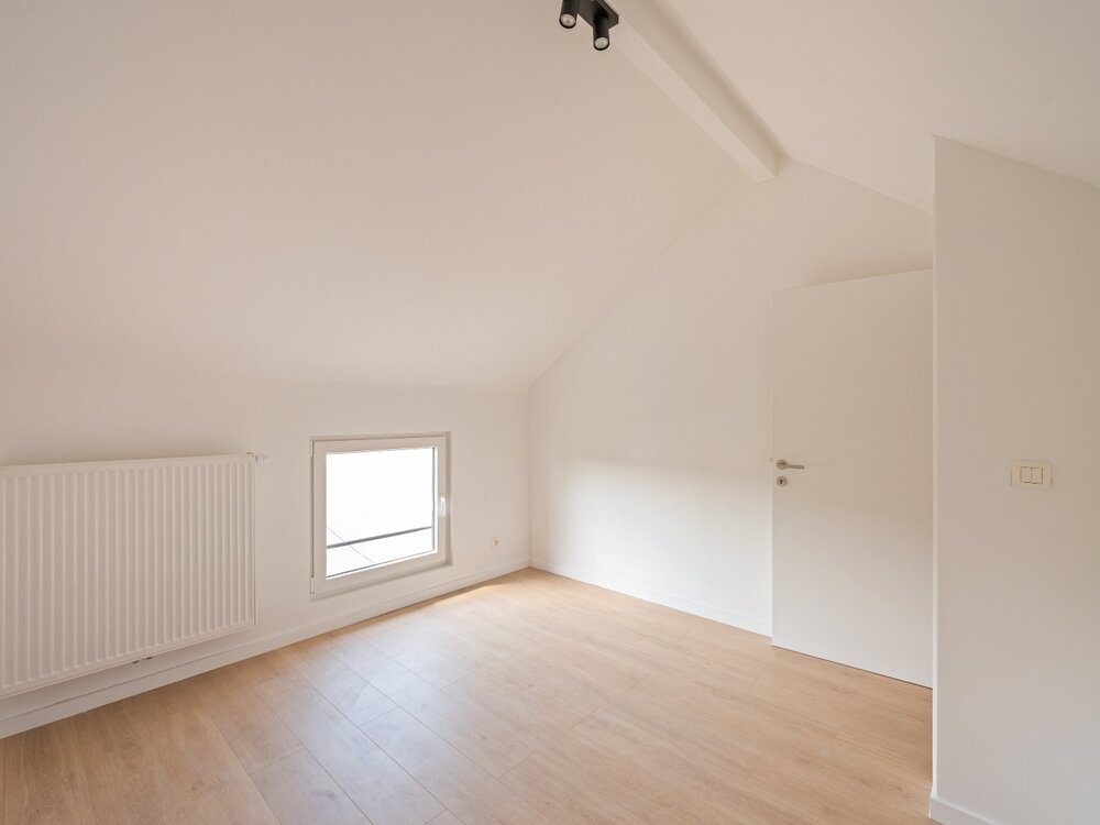 gerenoveerde-stadswoning-met-twee-slaapkamers-08986634_11.jpg