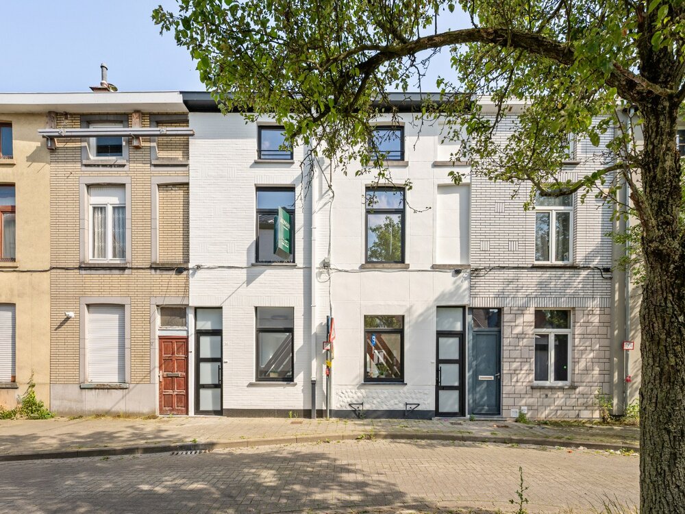 gerenoveerde-stadswoning-met-twee-slaapkamers-08986634_14.jpg