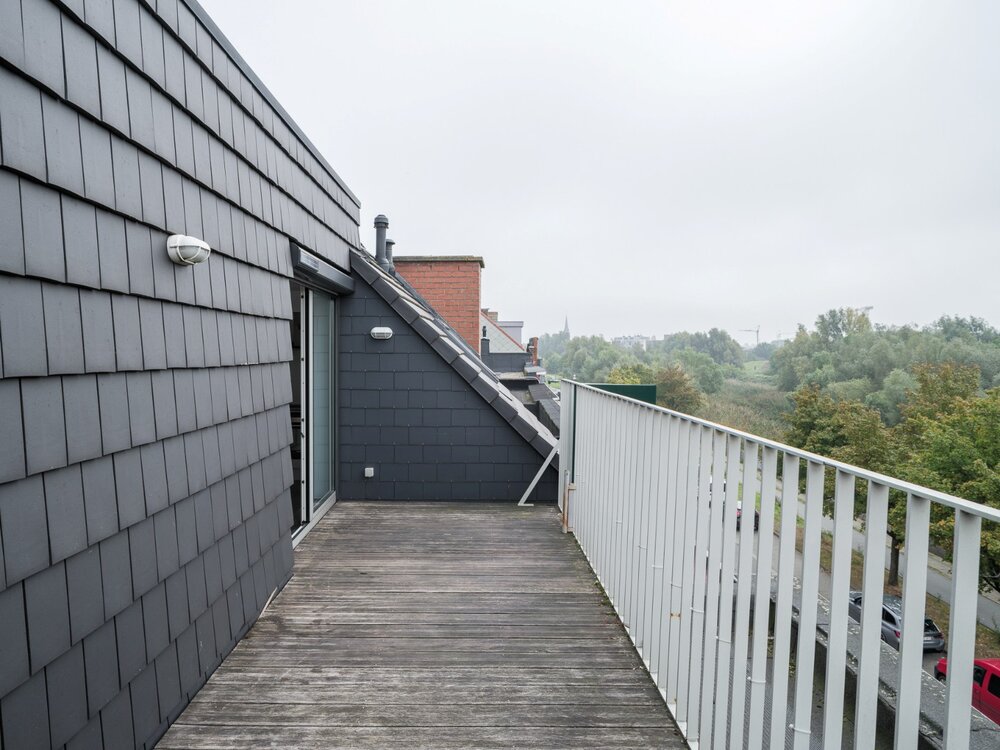 dakappartement-met-drie-slaapkamers-en-terras-met-groen-uitzicht-09078209_13.jpg