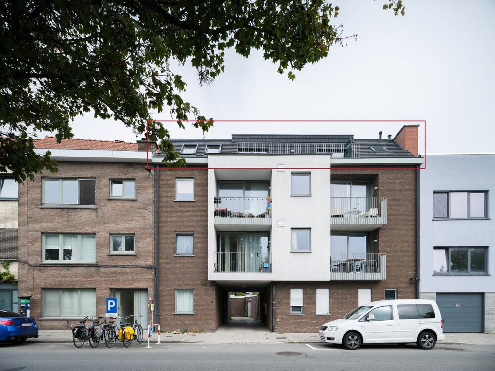 dakappartement-met-drie-slaapkamers-en-terras-met-groen-uitzicht-09078209_16.jpg