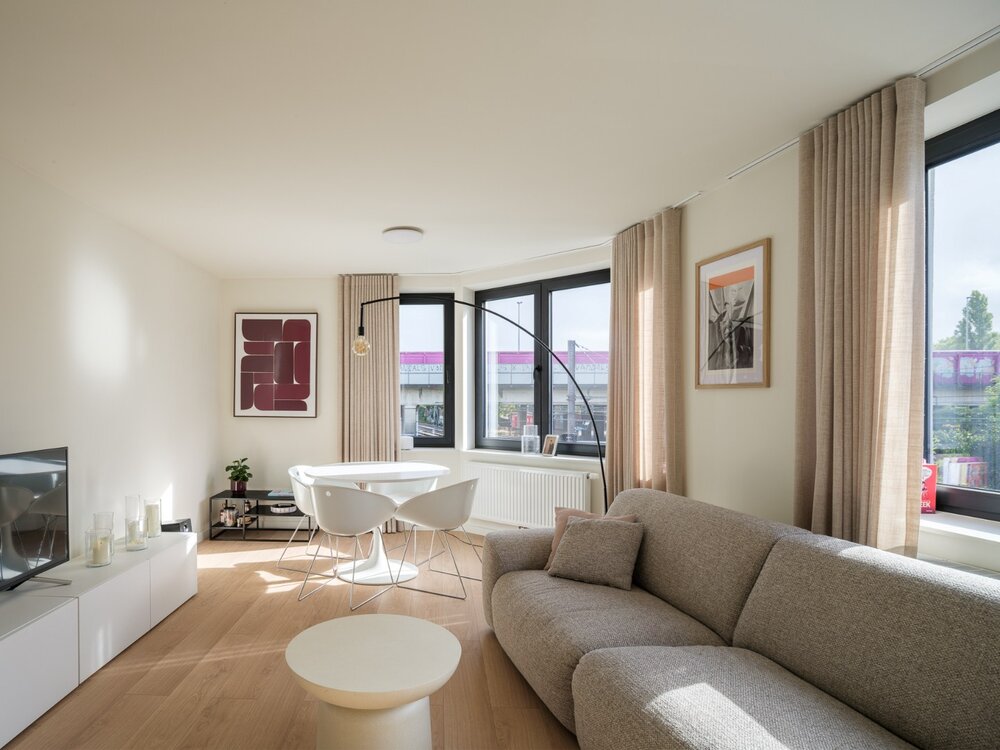 Instapklaar 3-slaapkamerappartement aan het Adolf Papeleupark