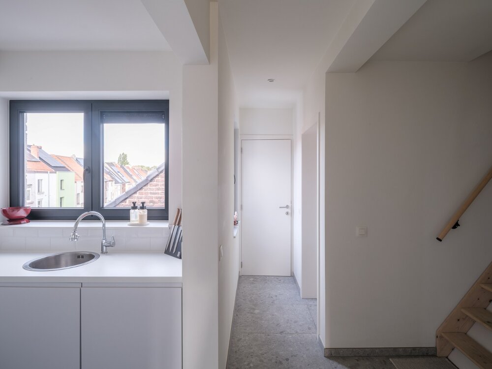 instapklaar-3-slaapkamerappartement-aan-het-adolf-papeleupark-09078698_4.jpg