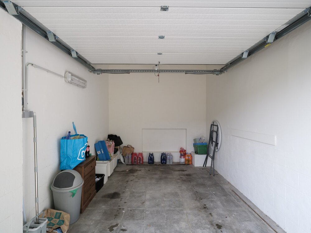 instapklaar-3-slaapkamerappartement-aan-het-adolf-papeleupark-09078698_14.jpg