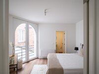 volledig-gerenoveerde-opbrengsteigendom-met-drie-appartementen-nabij-gent-sint-pieters-thumbnail-09084099_6.jpg