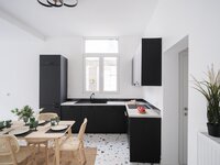 gerenoveerde-woning-met-drie-slaapkamers-aan-de-rand-van-gent-thumbnail-09085700_3.jpg