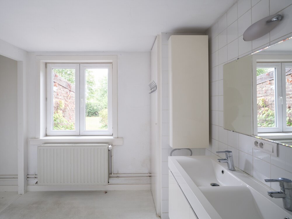 vrijstaande-woning-met-ruime-bijbouw-en-veelzijdige-mogelijkheden-in-drongen-09085770_16.jpg