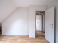 vrijstaande-woning-met-ruime-bijbouw-en-veelzijdige-mogelijkheden-in-drongen-thumbnail-09085770_19.jpg